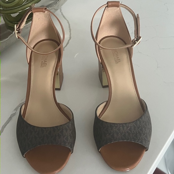 Michael Kors Serena Flex - Picture 1 of 3